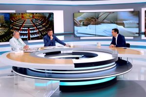 Δείτε την επική δήλωση Τσίπρα: Οι ψηφοφόροι του ΣΥΡΙΖΑ δεν απαντάνε στις δημοσκοπήσεις γιατί… (video)