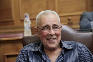 Ζουράρις για τα «κ@λ@παιδα»: «Λύσσαξαν πάλι…», vid