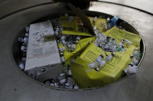 Κίνηση-«σταθμός» στις ΗΠΑ του Τραμπ: Υποχρεωτικά εμβόλια τέλος ακόμα και στους μαθητές