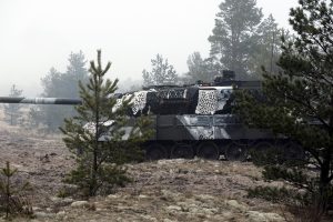 Οι Ρώσοι δεν έχουν αφήσει ούτε ένα LEOPARD!  Στείλτε κι άλλα!!! Video