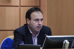 Παπαστεργίου για συμβολαιογράφους: “Δόθηκαν κάποιες εξηγήσεις – Περιμένω την ανακοίνωσή τους”