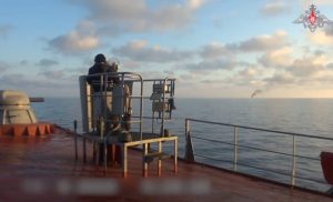 Ρωσία: Αποκρούσαμε επίθεση σε πλοίο μας – ΒΙΝΤΕΟ-ντοκουμέντο