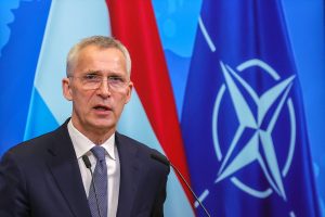 Στόλτνεμπεργκ: Το ΝΑΤΟ εξετάζει την ενίσχυση της στρατιωτικής παρουσίας του στα Δυτικά Βαλκάνια