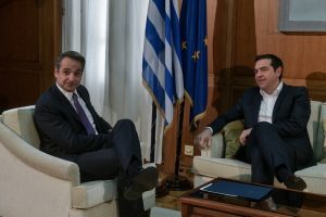 Πρώτη αντίδραση Μητσοτάκη στην παραίτηση Τσίπρα