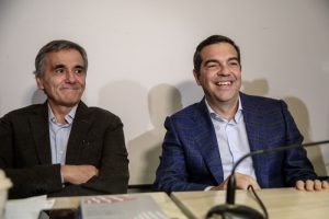 Τσακαλώτος: «Όλους τους λόγους περηφάνειας τους πιστώνεται προσωπικά και ο Αλέξης Τσίπρας»