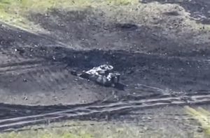 Ακόμα ένα τανκ Leopard κατέστρεψαν οι Ρώσοι (video)