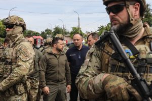 Απρόθυμοι να πεθάνουν για τον Ζελένσκι οι Ουκρανοί! Έρευνα-«γροθιά» των Αμερικανών…
