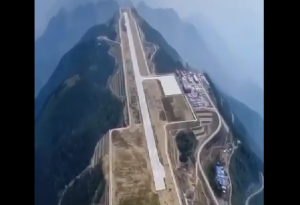 Ασύλληπτο! Κινέζικο αεροδρόμιο σε ύψος…1.800 μέτρων, vid