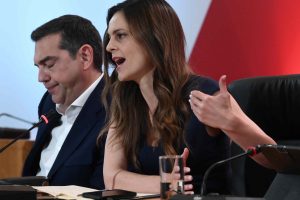 Άνοιξε ο δρόμος της διαδοχής στον ΣΥΡΙΖΑ: Φαβορί η Αχτσιόγλου, vid