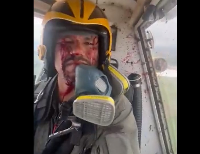 Απίστευτο ΒΙΝΤΕΟ! Τεράστιο πτηνό προσέκρουσε αεροπλάνο – Με αίματα ο πιλότος