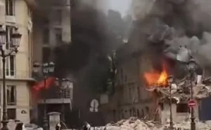 Ισχυρή έκρηξη στο Παρίσι – Κτήρια τυλίχθηκαν στις φλόγες