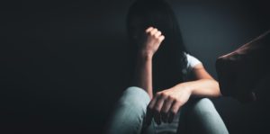 Φρίκη στην Κρήτη: 13χρονη κατήγγειλε για ασέλγεια τον 25χρονο Σύρο σύντροφο της μητέρας της