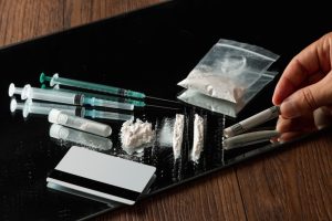 Σενεγάλη: Το Πολεμικό Ναυτικό προχώρησε στην κατάσχεση 690 κιλών κοκαΐνης σταματώντας τη μεταφορά τους στην Ευρώπη