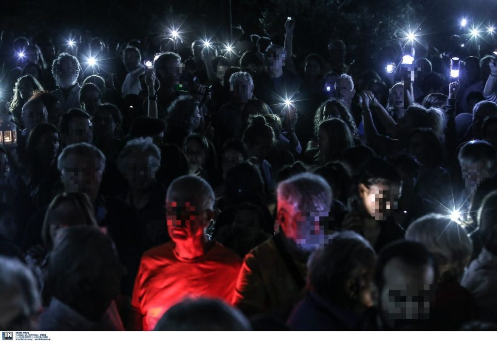 Τρομερό θανατικό στην Ελλάδα!!! Είναι από τα εμβόλια;;; Το ΒΙΝΤΕΟ ίσως δίνει την απάντηση