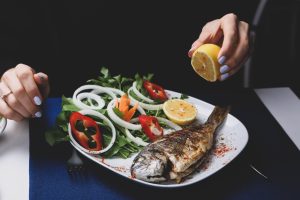Ψάρια από χρυσάφι!!! Φουλ ακρίβεια…
