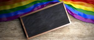 ΗΠΑ: Μαθήματα σε σχολείο για το σεξ ανάμεσα σε άτομα του ίδιου φύλου! – vid