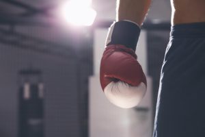Ο Τζέικ Πολ σηκώνει στους ώμους του τον Μάικ Τάισον στο πάρτι ορκωμοσίας του Τραμπ(vid)
