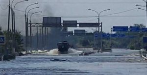 Μετά την επίθεση στο φράγμα και η πόλη Ολέσκι έχει πλημμυρίσει πλήρως σύμφωνα με Ρώσο αξιωματούχο (video)