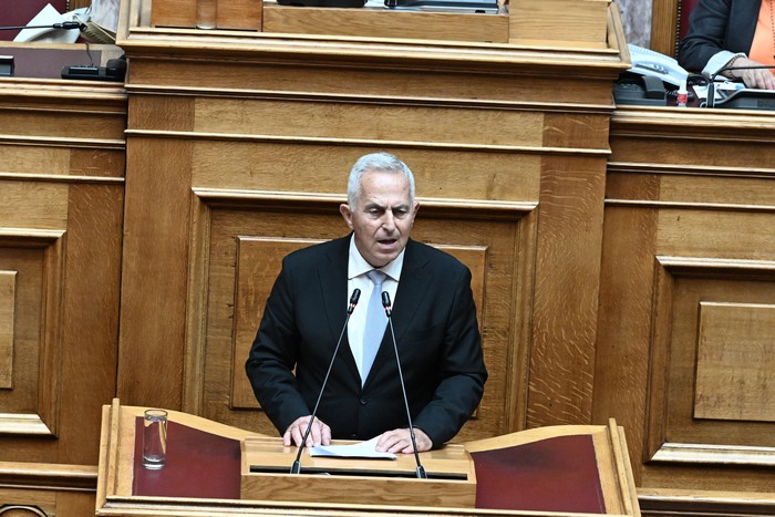 Αναποφάσιστος ο Αποστολάκηςγια τον νέο Ποινικό Κώδικα – ΒΙΝΤΕΟ