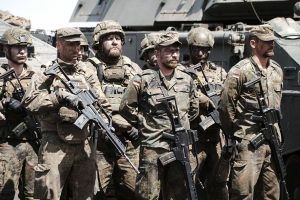 Πολωνία: Η Βαρσοβία σχεδιάζει να στείλει έως 10.000 στρατιώτες στα σύνορα με τη Λευκορωσία