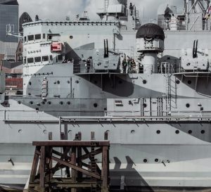Οι ΗΠΑ στέλνουν κι άλλα πλοία και μαχητικά στη Μ. Ανατολή! Τι συνέβη;