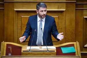 Ανδρουλάκης: «Θέλουμε ένα κράτος το οποίο θα είναι υπηρέτης του πολίτη και όχι του κ. Μητσοτάκη»