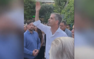 Φραστική επίθεση δέχθηκε ο Κώστας Μπακογιάννης – Δείτε τι έγινε, vid