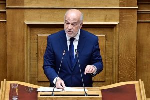 Υπουργός Δικαιοσύνης: Φρένο στην βιομηχανία αγωγών και μηνύσεων