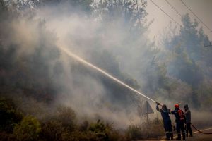 Μήνυμα του 112 για εκκένωση των περιοχών Διμήνι, Παλιούρι και Βιομηχανική Περιοχή Βόλου