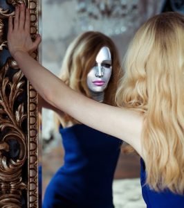 Πώς συμπεριφέρονται οι άνθρωποι που συνειδητά δε θέλουν να μοιάσουν στους γονείς τους