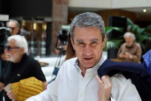Το΄πε και το’κανε! Ο Λοβέρδος έπαιξε ντραμς σε πανηγύρι!! – vid