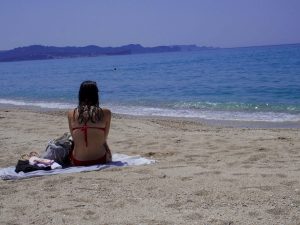 Ποια είναι τα σημάδια ότι μπορεί να έχετε πάθει θερμοπληξία – Τι να προσέξετε