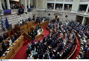 Πλακιωτάκης ΝΔ: Θα συνεχίσουμε να στεκόμαστε στο πλευρό του γενναίου ουκρανικού λαού