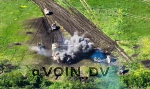 Τρομερό ΒΙΝΤΕΟ! Δυτικά οχήματα πέφτουν σε νάρκες και ανατινάσσονται στη Ζαπορίζια