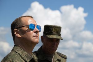 «Η Ρωσία προχωρά»! Τα λόγια του Μεντβέντεφ ενώ στην Δύση έχουν χωριστεί στα δύο
