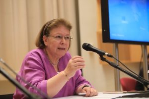 Ξεσπιτώνει το Υπ. Πολιτισμού τον Σύλλογο Αρχαιολόγων – Πολιτικές αντιδράσεις κατά Μενδώνη