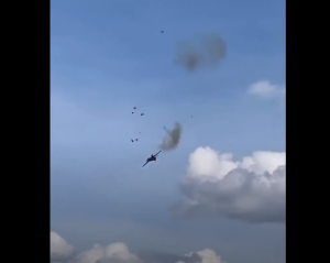 Η στιγμή της συντριβής ενός MiG-23 στις ΗΠΑ, vid