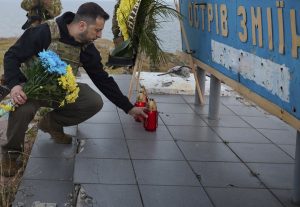 Αμερικανός αναλυτής: «Οι Ουκρανοί ξέρουν ότι μετρούν μέρες», vid