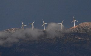 Ριζούλης: Έδωσαν άδεια για ανεμογεννήτριες μετά την φωτιά στο δάσος της Δαδιάς του Έβρου