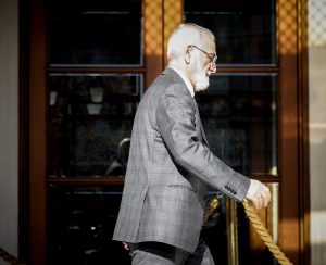 Στην Τούμπα ο Ιβάν Σαββίδης – Έφτασε με ελικόπτερο, vid