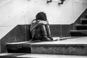 Θεσσαλονίκη: 20χρονη ημεδαπή εξωθούσε το ανήλικο παιδί της σε επαιτεία