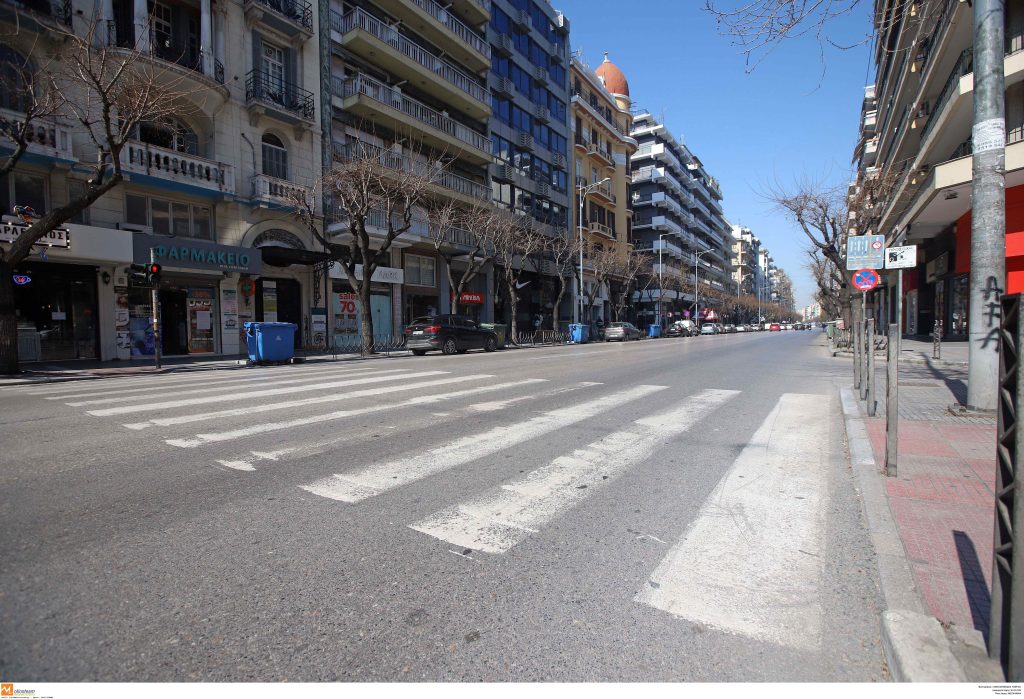 Θεσσαλονίκη: Απομακρύνθηκε κλαδί δέντρου από την Τσιμισκή – Κανονικά διεξάγεται η κυκλοφορία