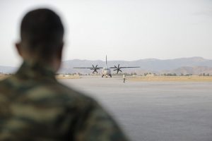 Σύζυγος επισμηναγού που σκοτώθηκε στη Λιβύη: «Δεν πήγε εθελοντικά, την υποχρέωσαν», vid