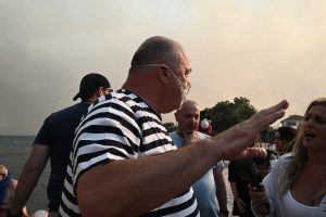 Μπέος: Για αυτό βγαίνω συνέχεια στα social media! ΒΙΝΤΕΟ