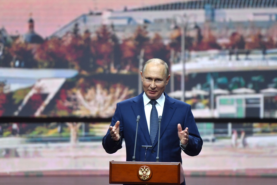 Σε λίγες ημέρες ο «δημόσιος απολογισμός της χρονιάς» από τον Πούτιν