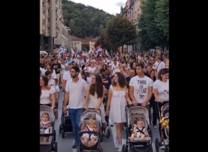 Αυτήν την εικόνα δεν θα τη δείτε στην πρωτεύουσα καμίας δυτικής χώρας!! – vid