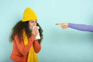 Βουλωμένη μύτη; Οι σπιτικές θεραπείες που μπορούν να βοηθήσουν