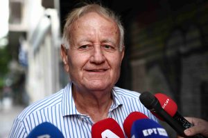 Πατέρας Κασσελάκη: Οι πρώτες του δηλώσεις για τον γιο του ( video)