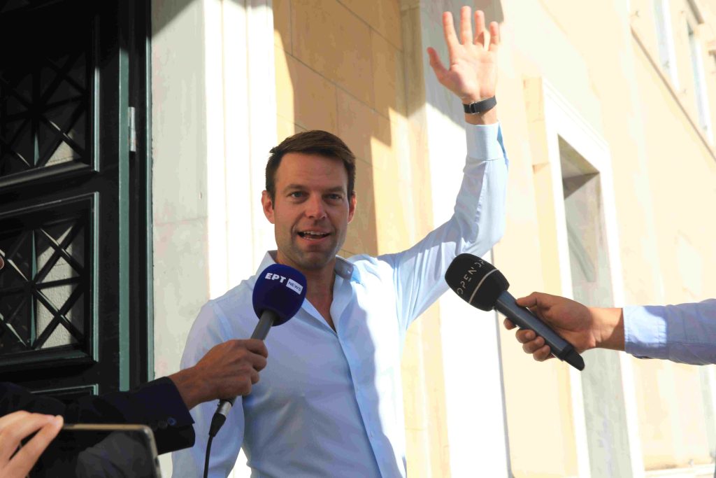 Ρεπορτάζ για το τι παγωτό προτιμά ο Κασσελάκης… (video)