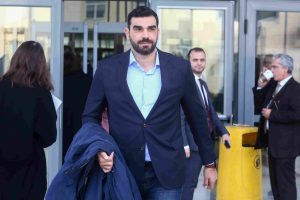 Επιστροφή Κωνσταντινέα με χείμαρρο Ελληνικής γλώσσας: «Δεν ήμουνα σε μία συνιστώσΗ», vid